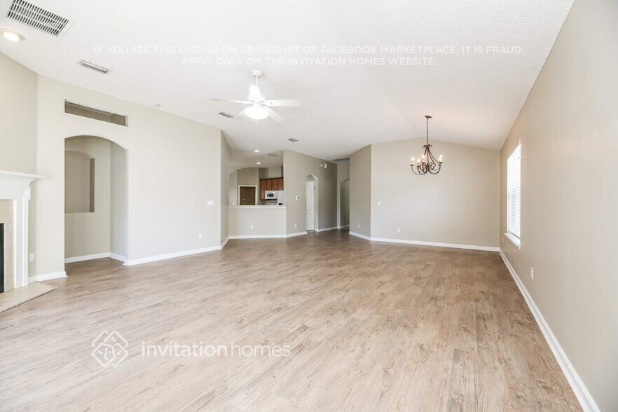 Building Photo - 3675 Blue Wing Ct