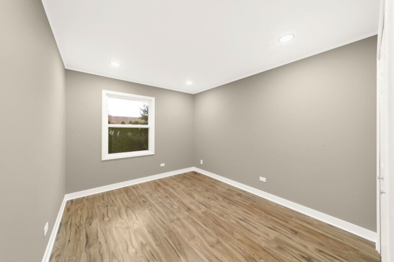 Building Photo - 990 Whitehall Way