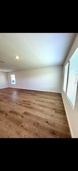 Building Photo - 19276 Gray Horse Dr