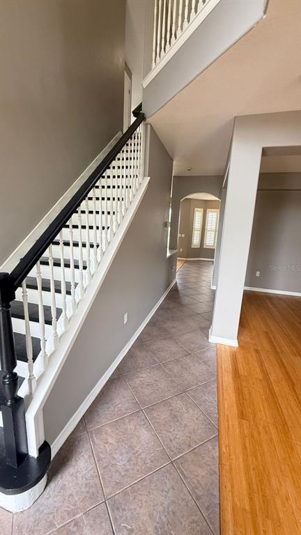 Building Photo - 643 Willett Dr