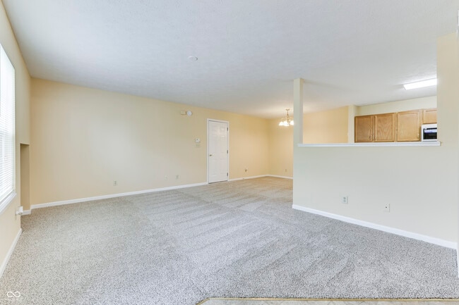 Building Photo - 6028 Wildcat Dr