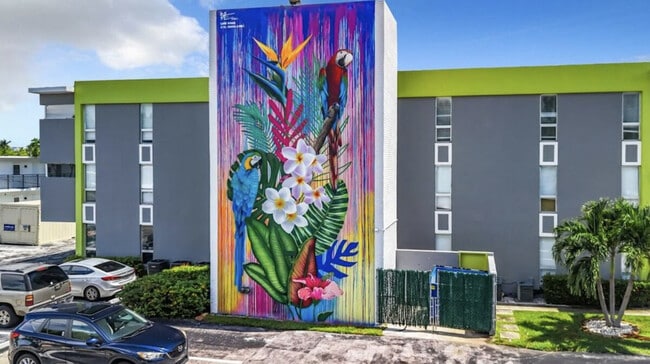 Building Photo - 1401 SE 15th St