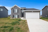 Building Photo - 16044 Bedington Dr