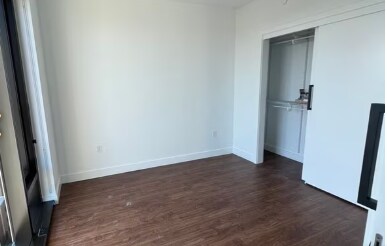 Images are representative samples of the advertised unit. Actual units shown during tours may differ - 17 Lattimore Ct