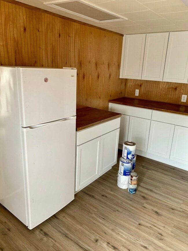 Building Photo - 43 Southbound Gratiot Ave