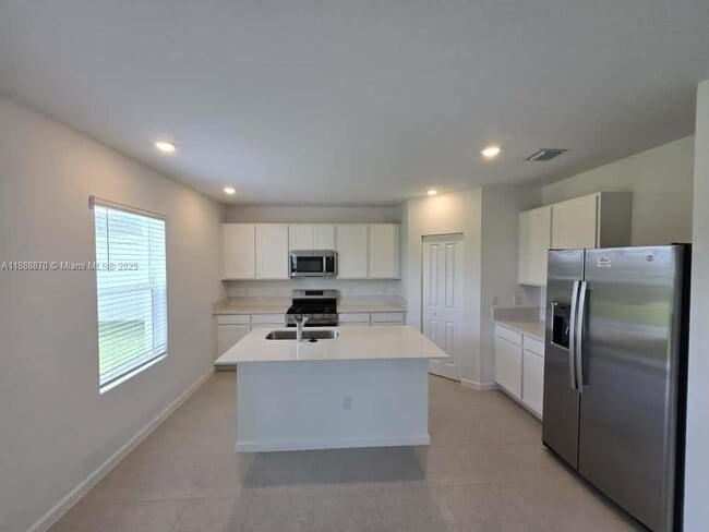 Building Photo - 6315 Windwood Wy