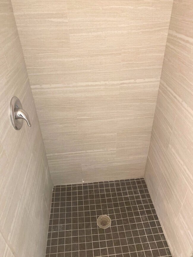 Building Photo - 521 Indiana St