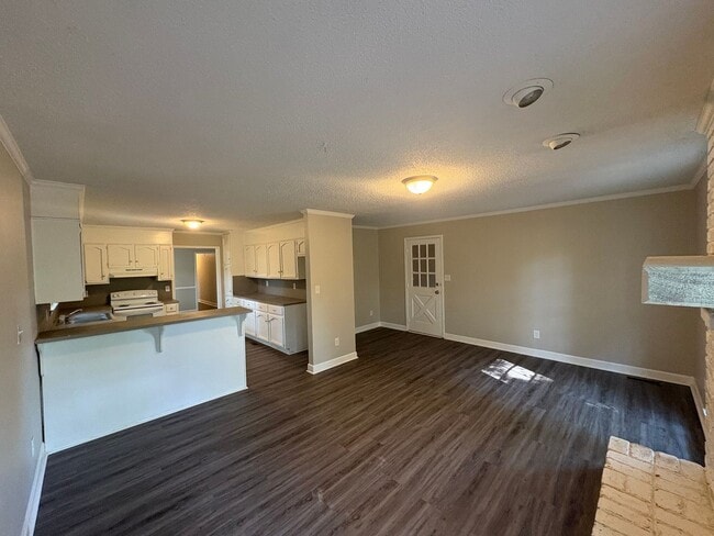 Building Photo - 7871 Genery Trail