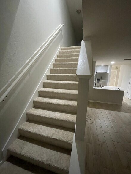 Building Photo - 159 Merlot Way