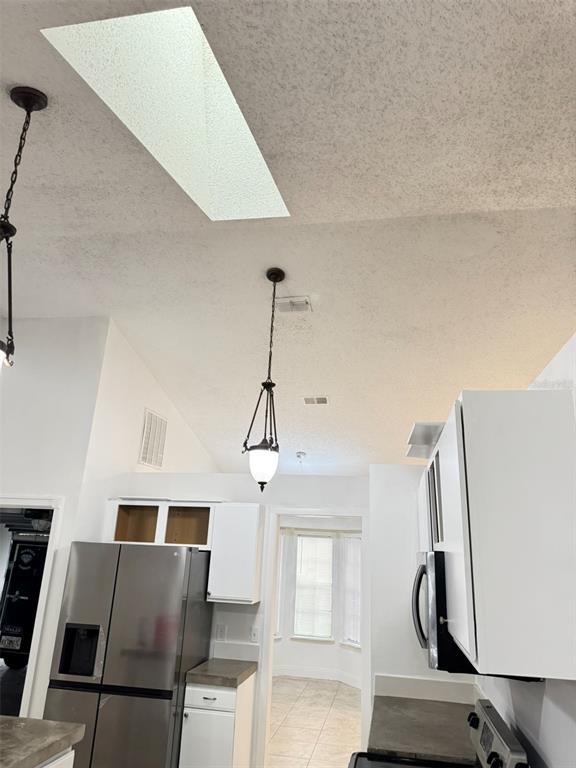 Building Photo - 10526 Bridlewood Ave