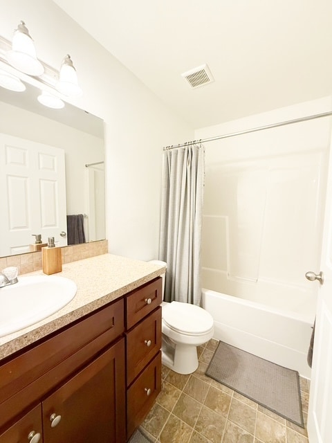 Building Photo - 275 NE Miramar Cir