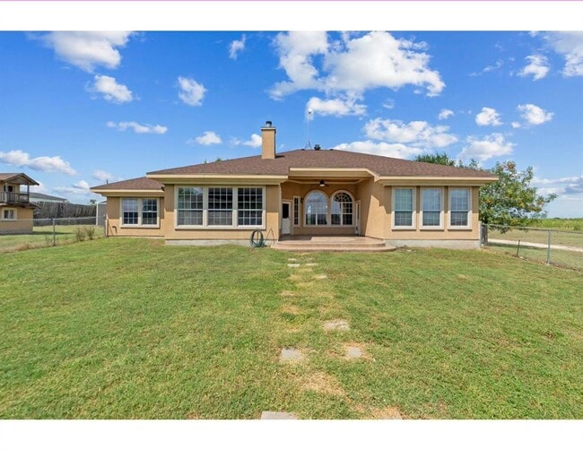 Building Photo - 12015 Arnhamn Ln