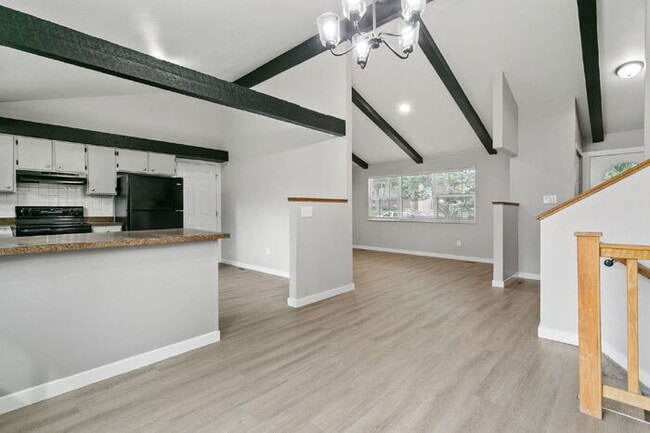 Building Photo - Freshly Renovated 4-Bedroom Home with Over...