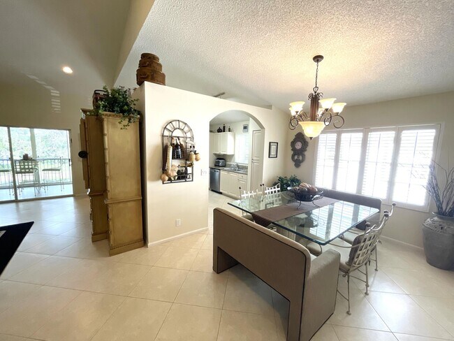 Building Photo - 7936 Laina Ln