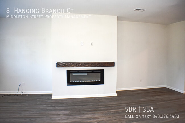 Building Photo - 8 Hanging Branch Ct.