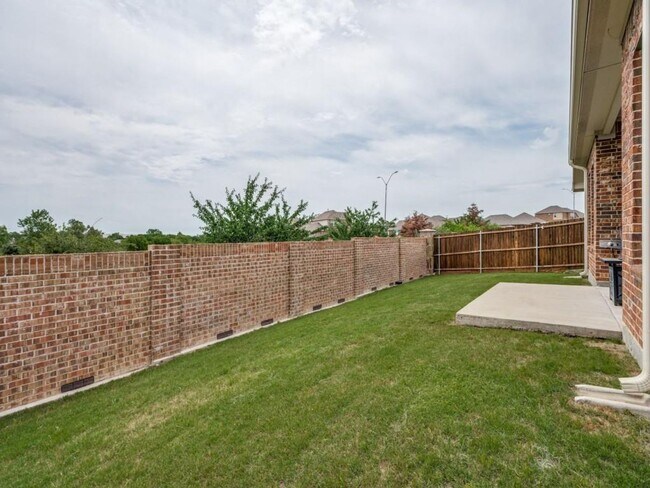 Building Photo - 9108 Bronze Meadow Dr