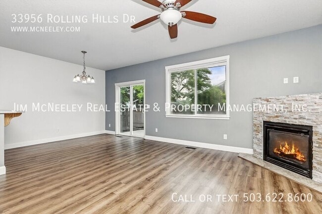 Building Photo - 33956 Rolling Hills Dr