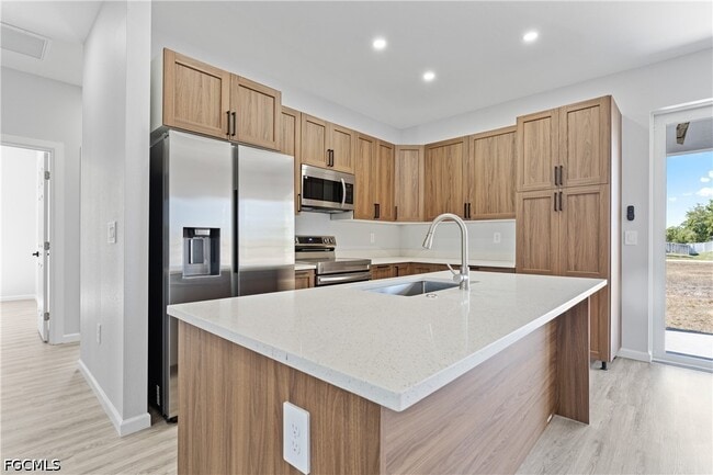 Building Photo - 4730 NW 38th Pl