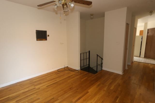 Building Photo - 824 W Cornelia Ave