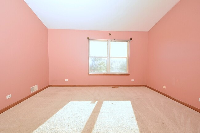 Building Photo - 2460 Georgetown Cir
