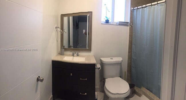 Building Photo - 5124 SW 128th Ave