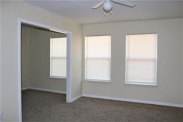 Building Photo - 6319 Walraven Cir