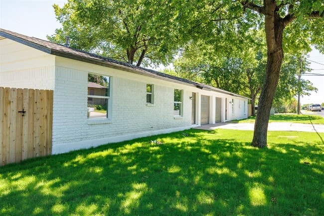 Building Photo - 1008 Wilks Ave