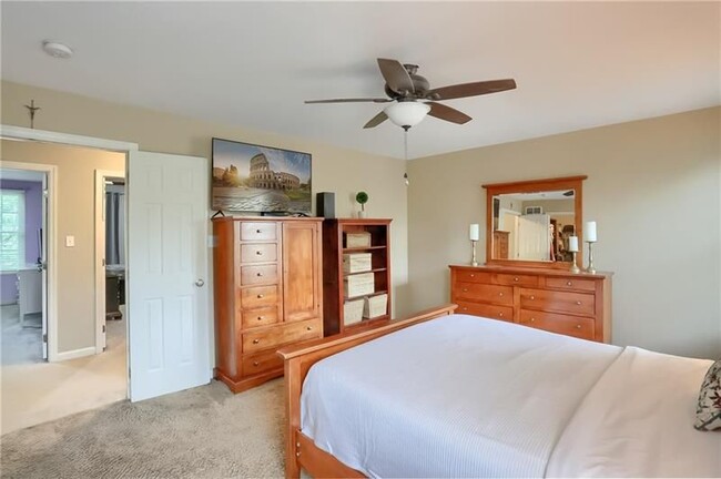 Building Photo - 391 Marshall Heights Dr
