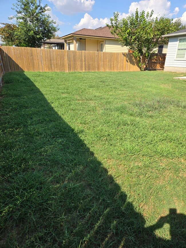 Building Photo - 212 Capistrano Dr
