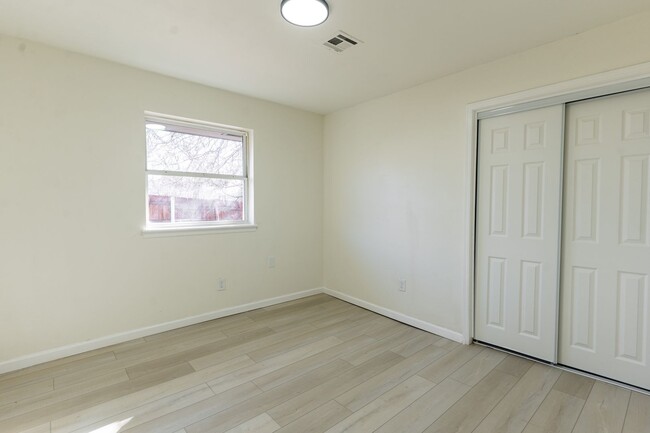 Building Photo - Rent to Own Available in Edmond, Ok!