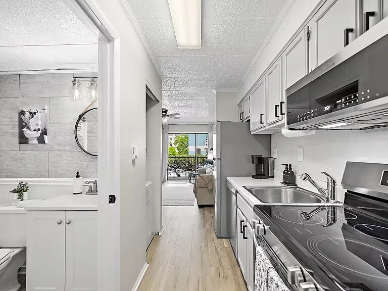 Building Photo - 16 51st St
