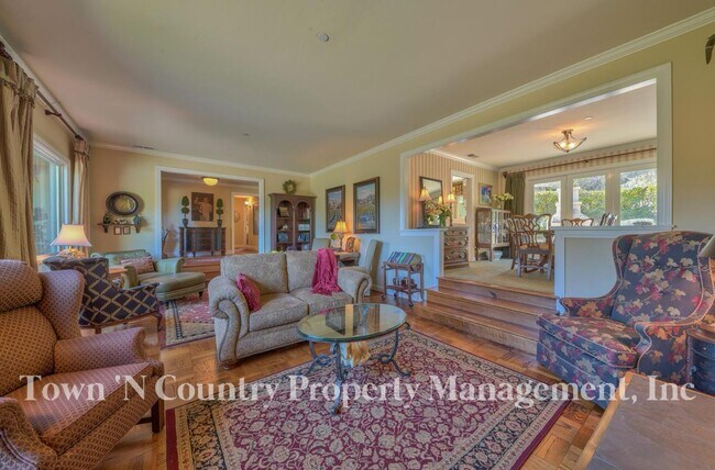 Building Photo - Spacious San Benancio Estate on Over 1 Acre with Workshop, RV Parking & Pasture Area, Just Reduced!