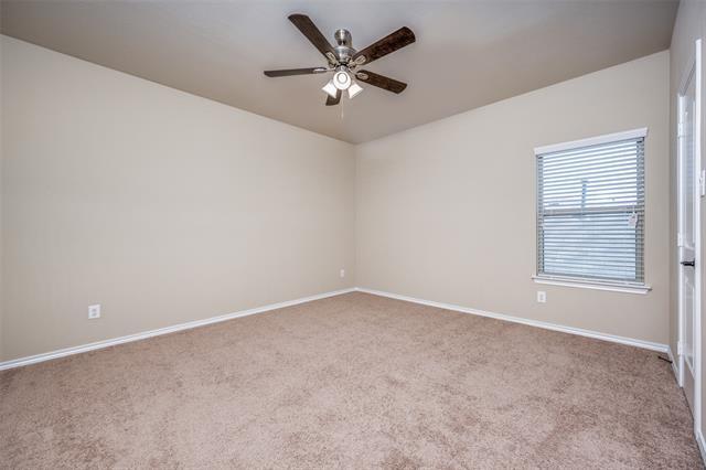 Building Photo - 5901 Longmont Dr