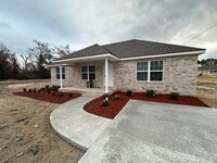 Building Photo - 3 Bed 2 Bath New Construction Home