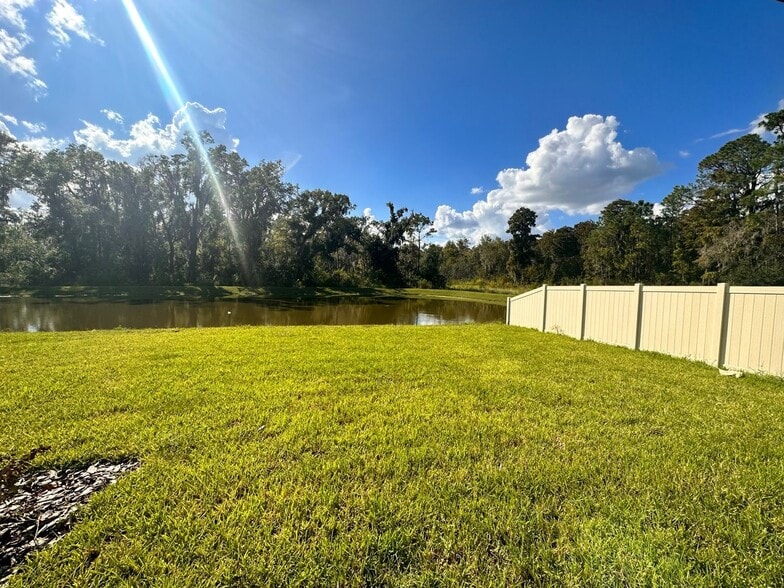 Building Photo - 2276 Gatsby Ln