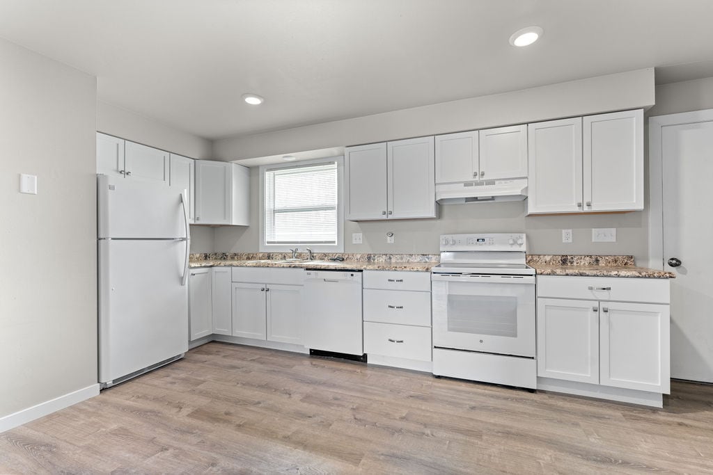 Building Photo - 1222 W Weiland Ln