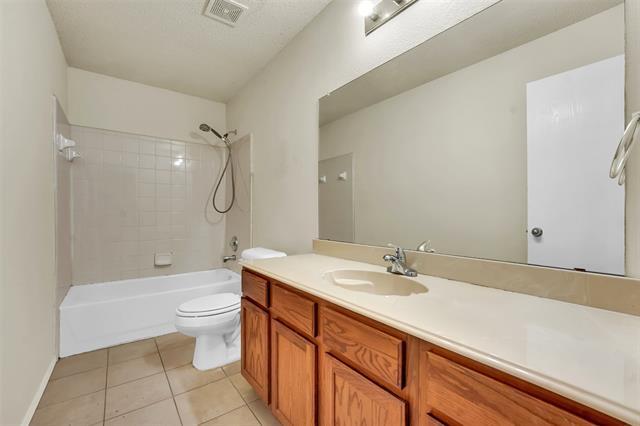 Building Photo - 7601 Northpoint Dr