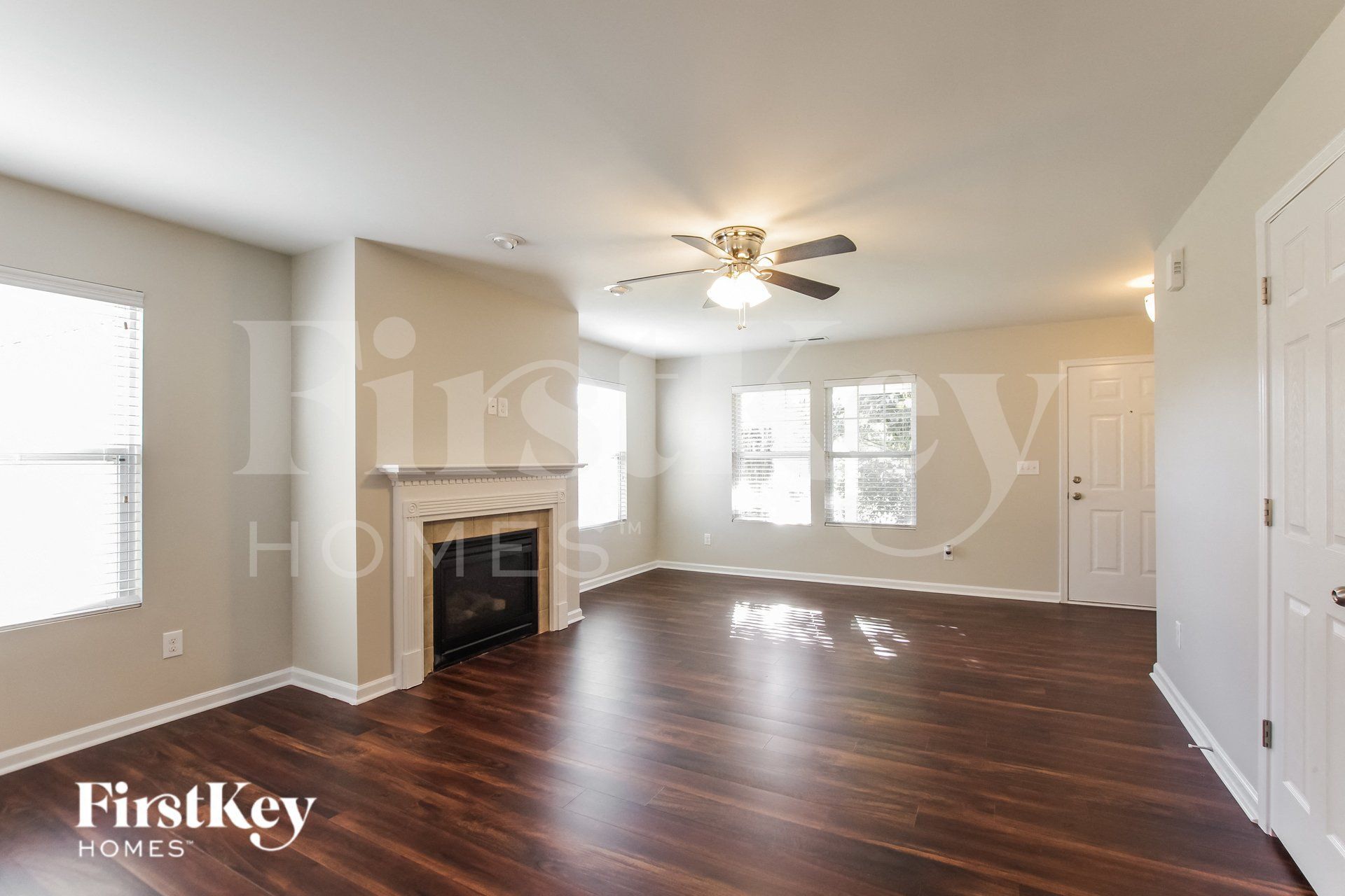 Building Photo - 1523 Kellys Landing Drive