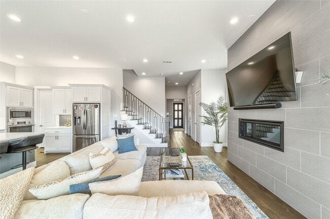 Building Photo - 4121 Maison Ridge