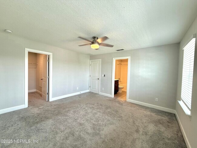 Building Photo - 505 Windwalker Dr