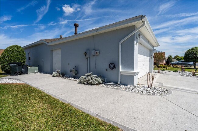 Building Photo - 1813 SW 157th Place Rd