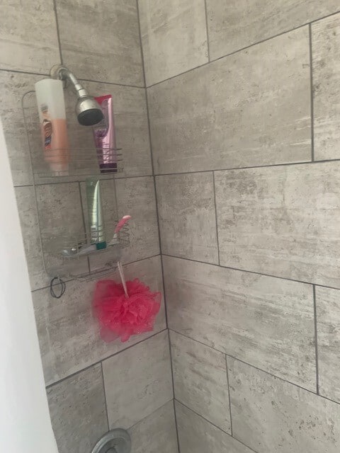 Building Photo - 99 Grosvenor St