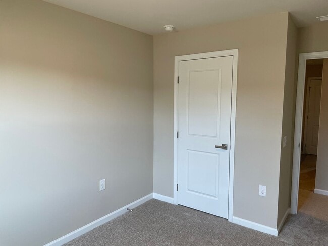 Building Photo - 3005 Edgemead Cir NW