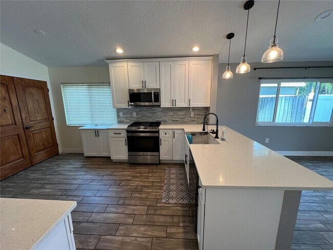 Building Photo - 8509 Bella Way