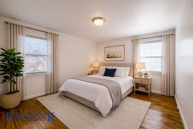 Building Photo - Spacious 4-Bed Home with Basement & Covered Patio