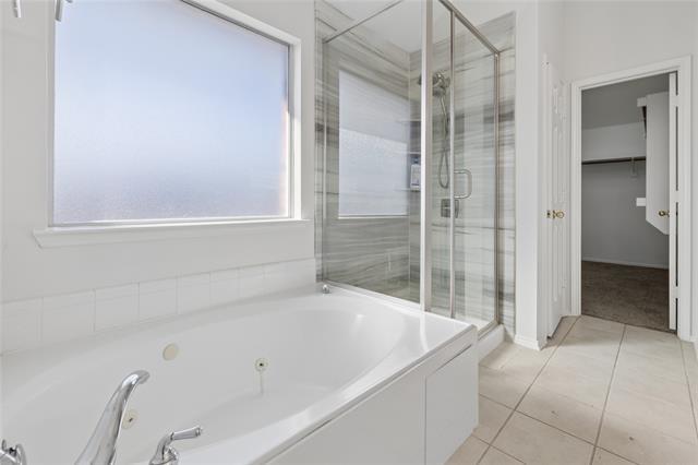 Building Photo - 1616 Broadmoor Dr