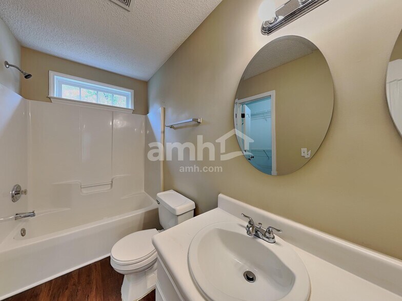 Building Photo - 5308 Mallard Grove Dr