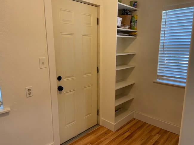 Building Photo - 373 Rio Lindo Ave