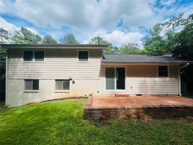 Building Photo - 2237 Scotty Cir