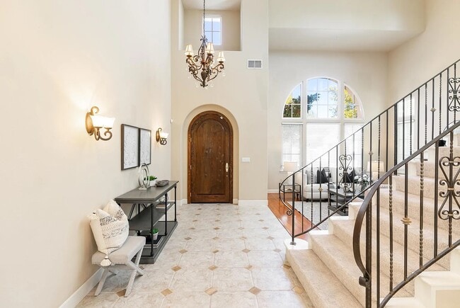 Building Photo - 1923 Nicosia Ct